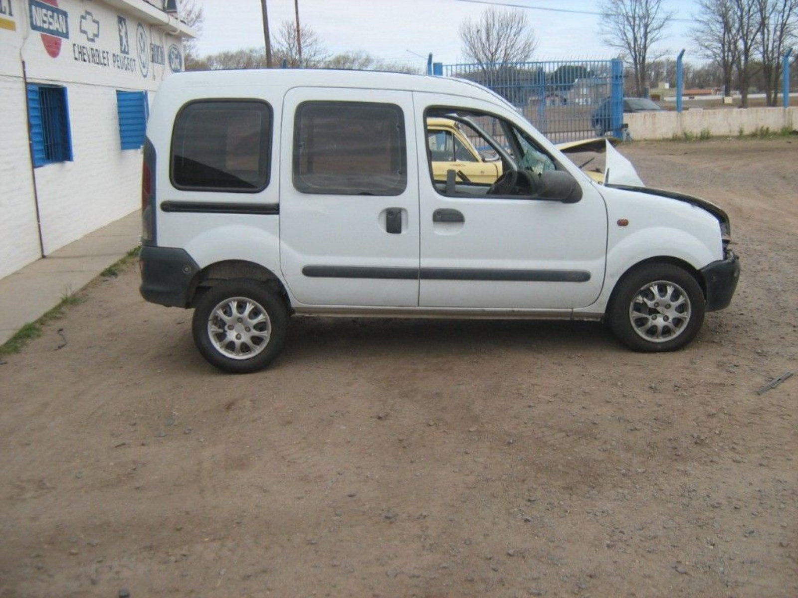 kangoo 2000peugeot